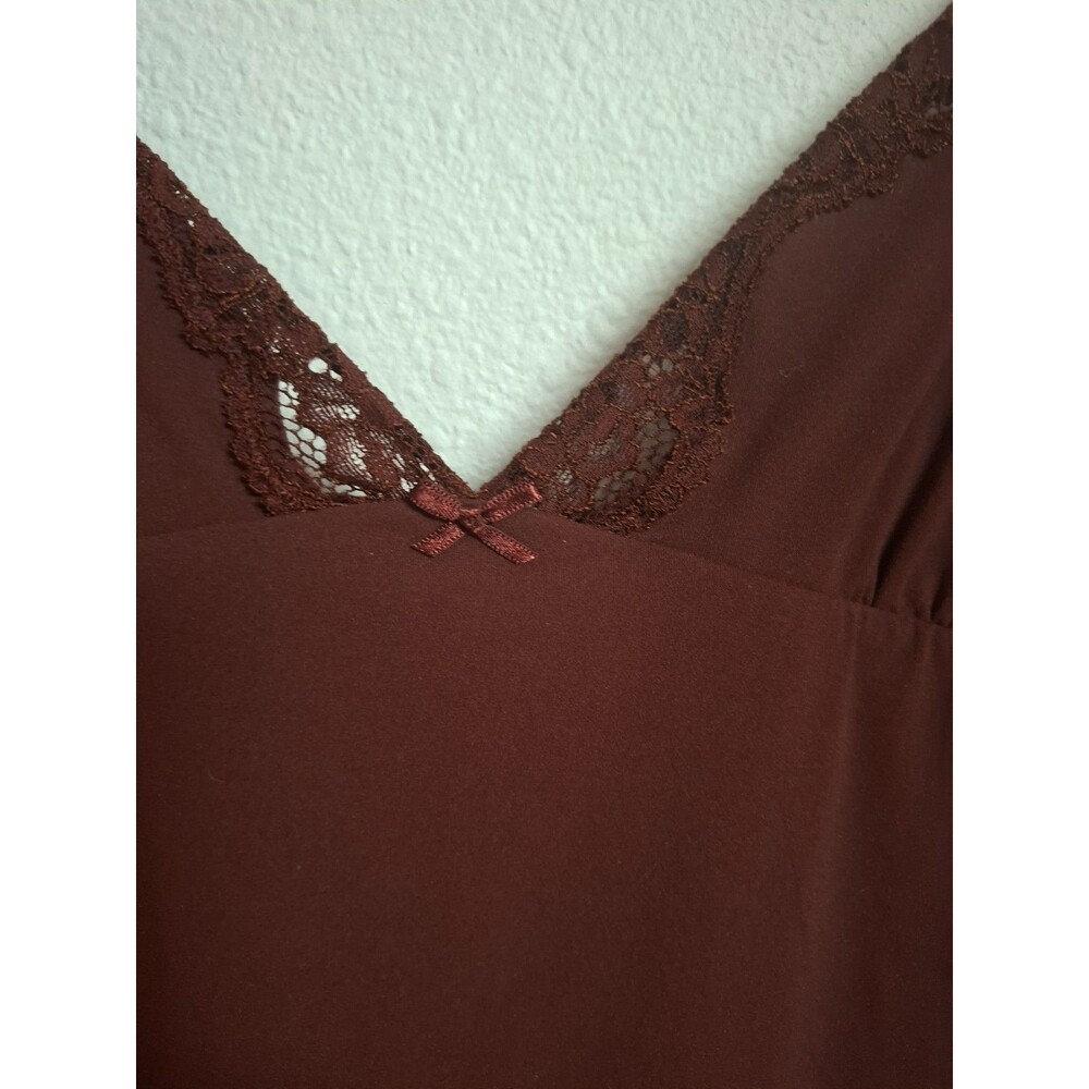 Women's SKIMS Fits Everybody Lace Trim Triangle Romper in Oxblood Size XL - Picture 8 of 13